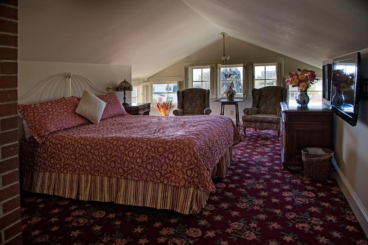 & Garden Hotel Mendocino